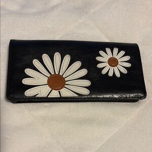 Lavishly Daisy themes Vegan Women's Wallet